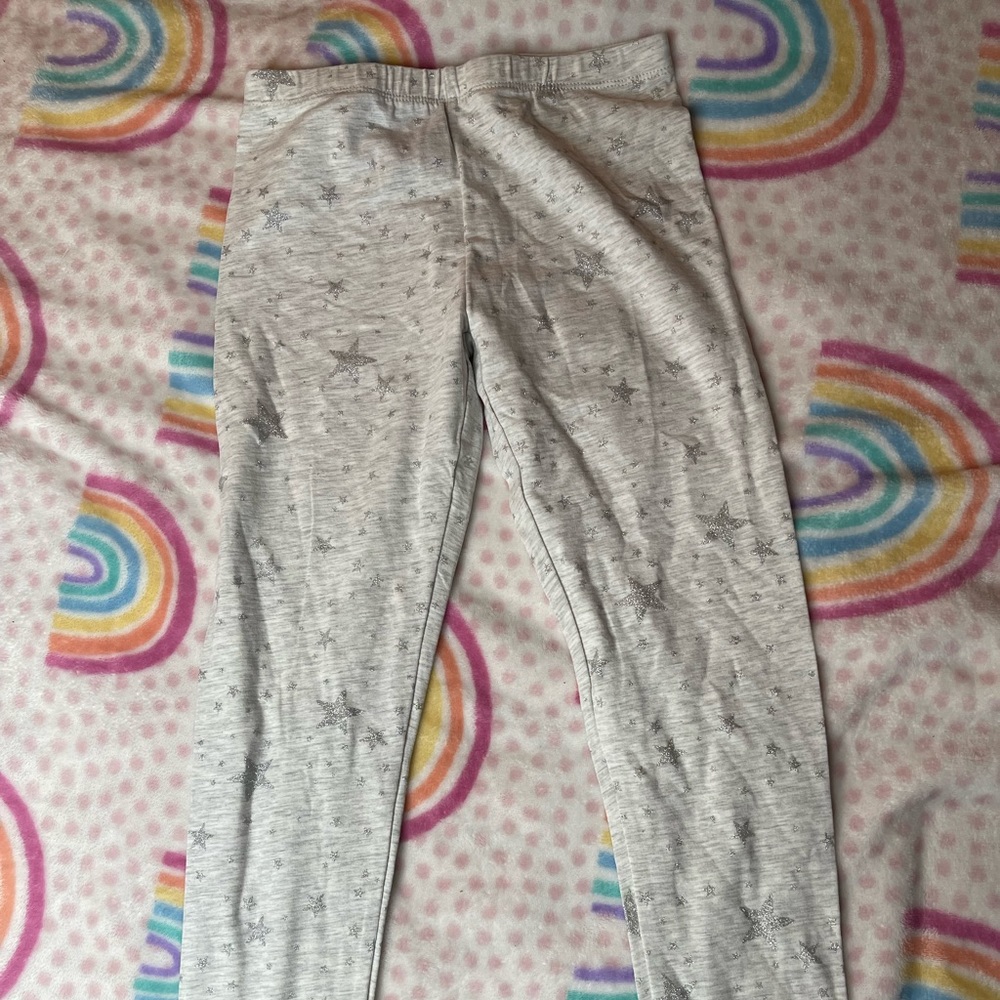 White leggings.